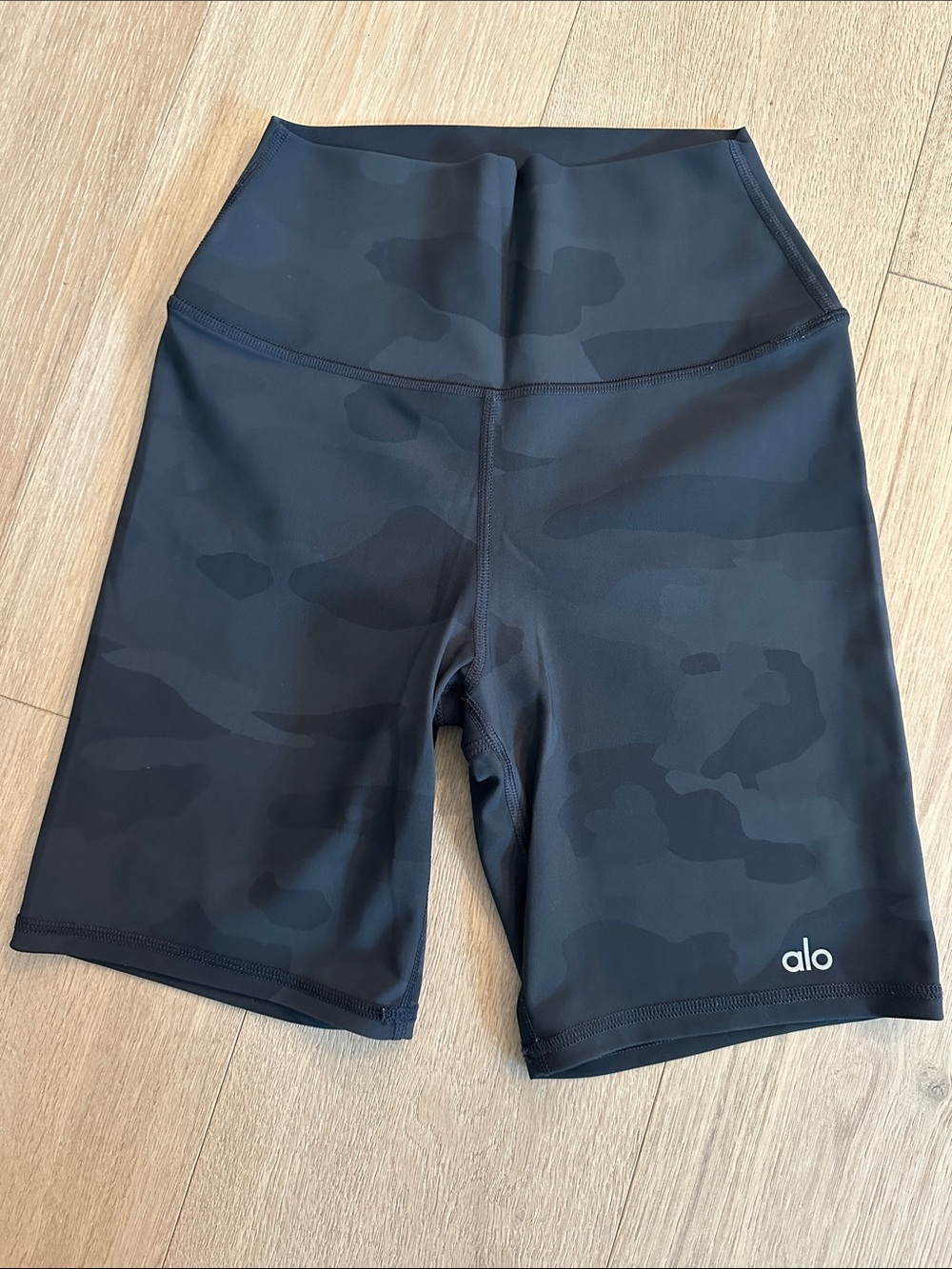 Alô bike shorts